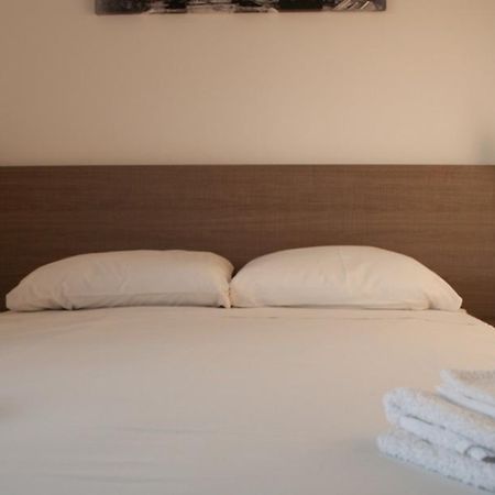 St. George Rent Rooms Ларнака Экстерьер фото